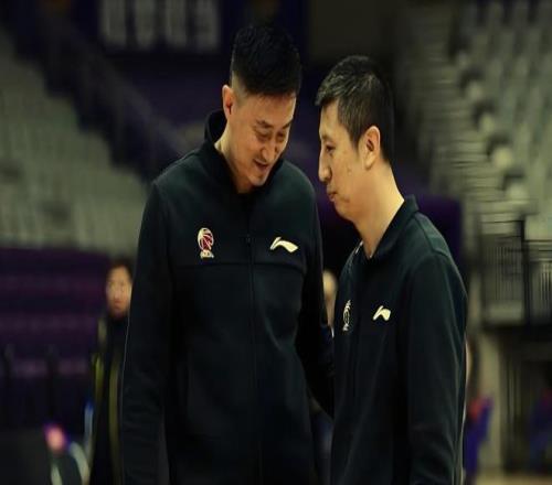 日本男足对,手缅甸国家,队工作人员,爱游戏app,爱游戏官网,爱游戏体育官网,爱游戏体育app