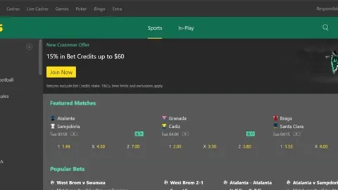 19岁新星李新翔进球闪耀，36岁老将张呈栋遭戏耍：海港半场亮点回顾