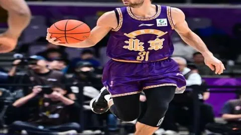 徐梦桃成就辉煌：国际赛事奖牌突破百枚里程碑